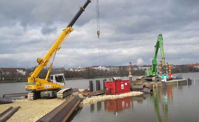 Slide Bauarbeiten an der Wasserwelt Wöhrder See