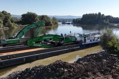 © Filmteer/Lehner Uferinstandsetzung durch Domarin Bagger